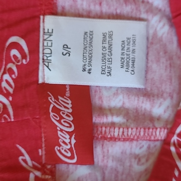 🌷 Retro Coca Cola Biker Shorts Size Small - Picture 4 of 5